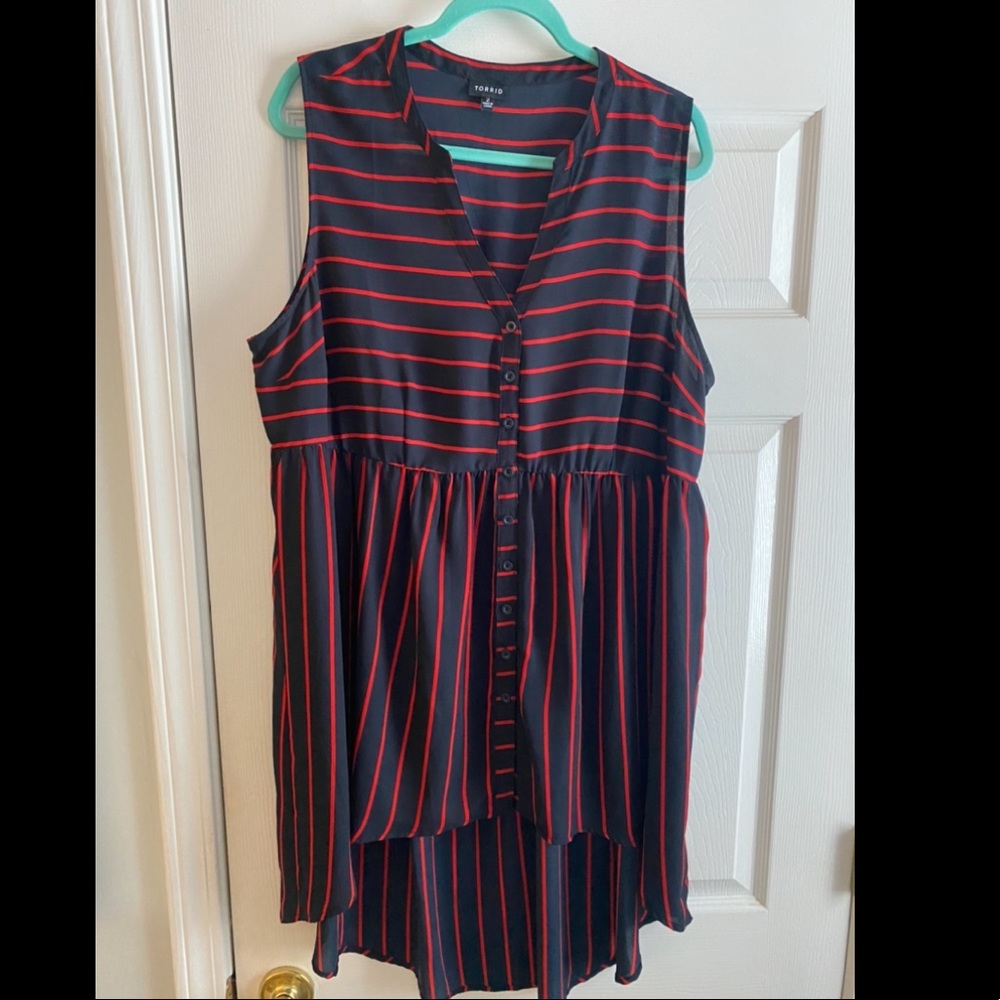 Adorable high low blouse ❤️
